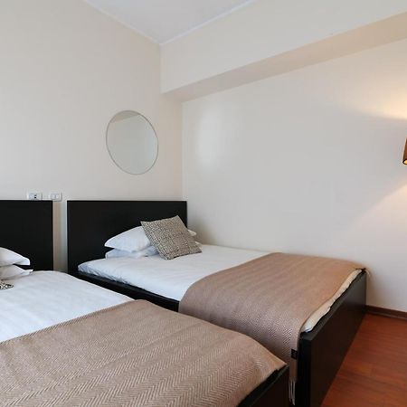Lux Penthouse Palestro Apartment Milan Bagian luar foto